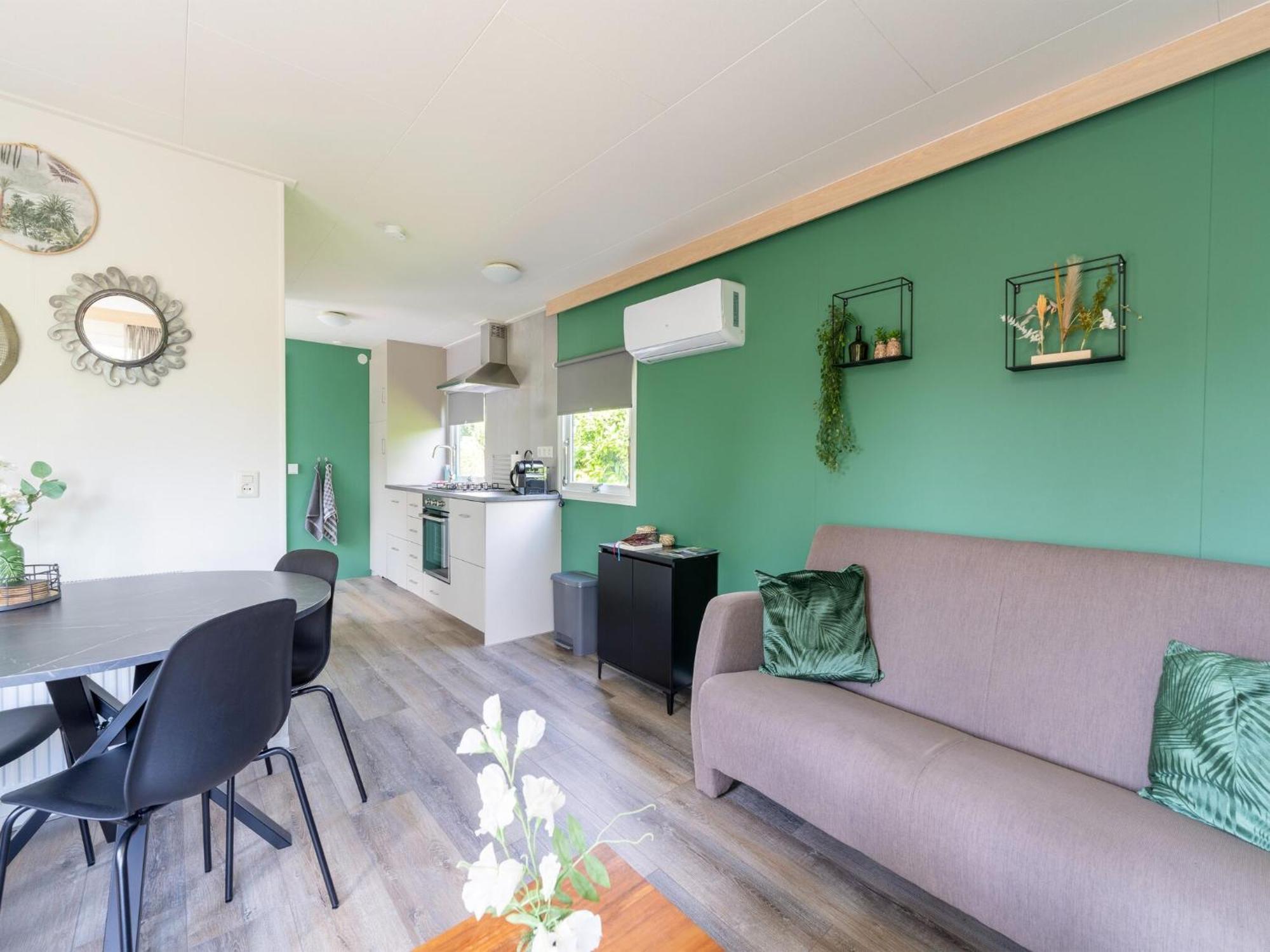 Cozy Chalet In Stegeren With A Terrace Buitenkant foto